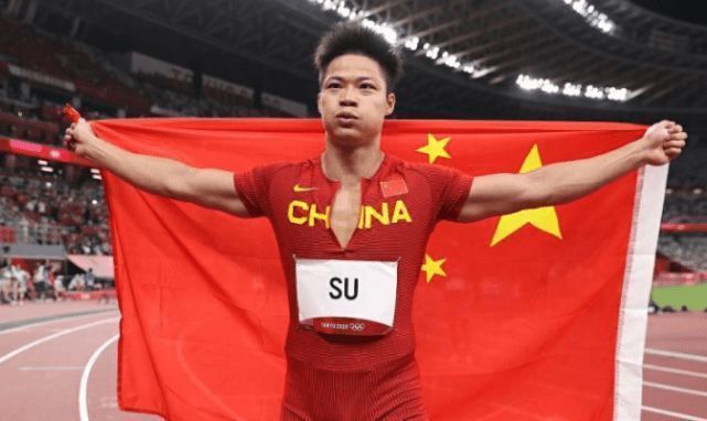 乳首 在线